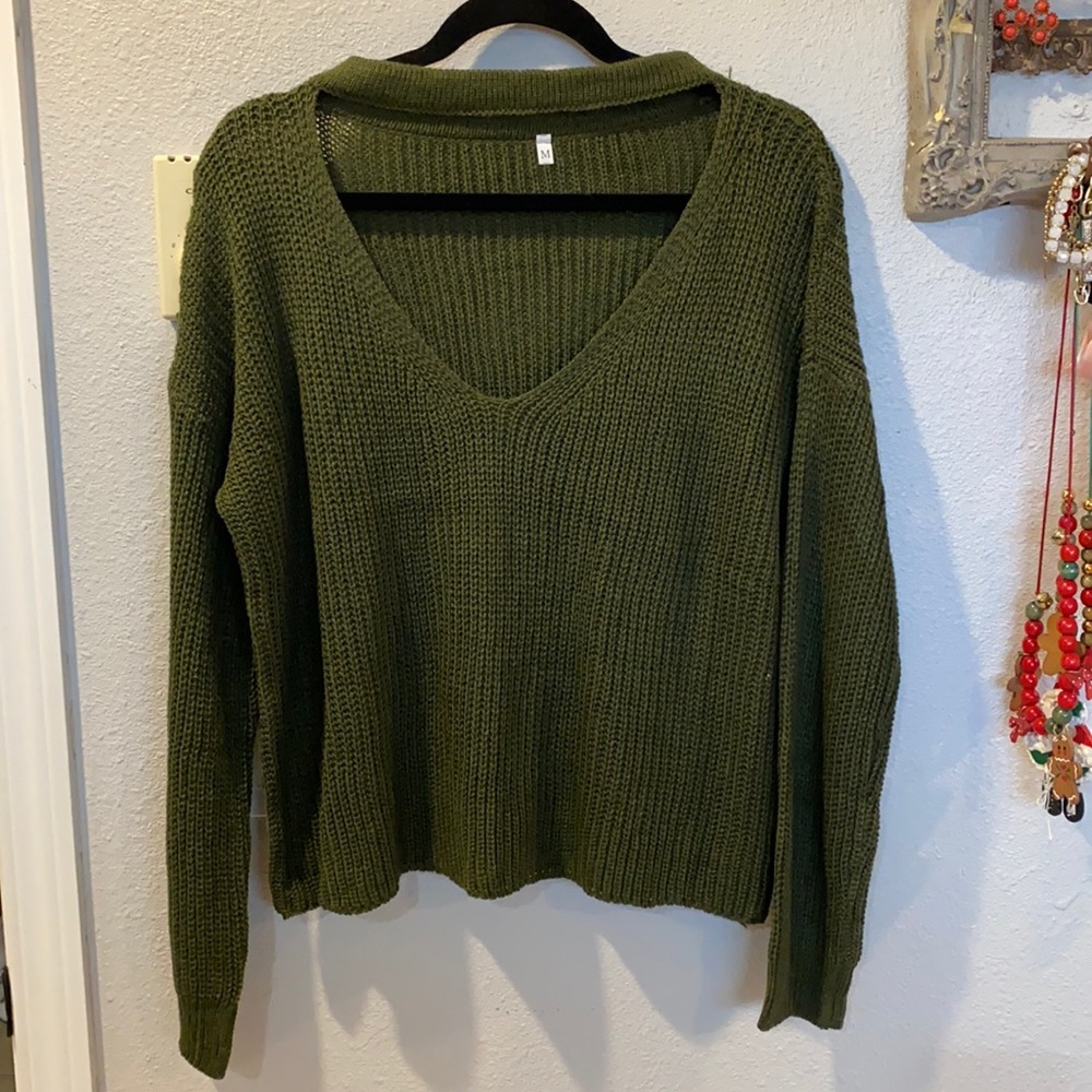 Cute green sweater